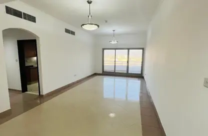 Apartment - 2 Bedrooms - 2 Bathrooms for rent in Almeer Building - Barsha Heights (Tecom) - Dubai