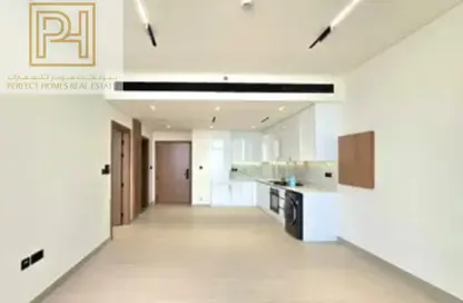 Apartment - 1 Bedroom - 2 Bathrooms for rent in Binghatti Azure - Jumeirah Village Circle - Dubai