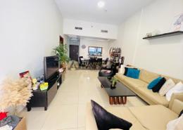 صورةغرفة المعيشة / غرفة الطعام لـ: شقة - 1 غرفة نوم - 2 حمامات للبيع في لايا رزيدنسز - قرية الجميرا سركل - دبي, صورة 1