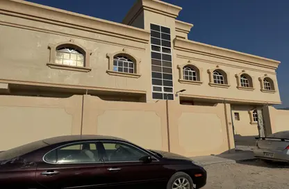 عمارة بالكامل - استوديو - 8 حمامات للبيع في 3 المويهات - المويهات - عجمان