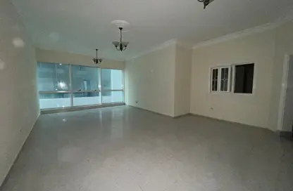 Apartment - 3 Bedrooms - 4 Bathrooms for rent in Al Majaz 3 - Al Majaz - Sharjah
