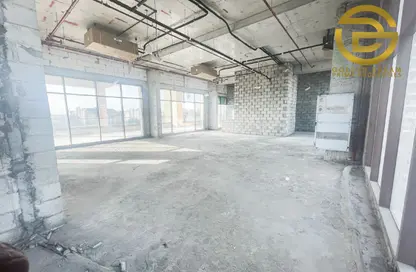 صالة عرض - استوديو - 3 حمامات للايجار في دبي إنفستمنت بارك 1 (DIP 1) - مجمع دبي للإستثمار - دبي