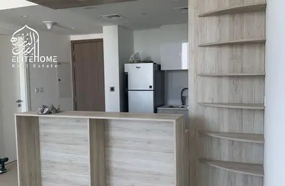 شقة - غرفة نوم - 2 حمامات للبيع في شقق مسك - الجادة - الشارقة