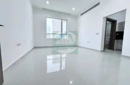 شقة - 1 حمام للايجار في مدينة الرياض - أبوظبي