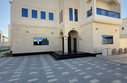 فيلا - 5 غرف نوم - 6 حمامات للبيع في حوشي - البادي - الشارقة