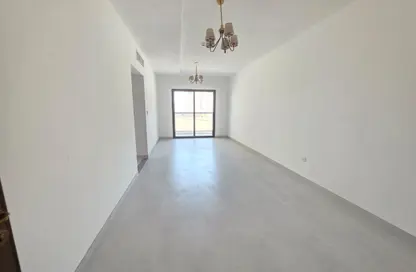 Apartment - 3 Bedrooms - 4 Bathrooms for rent in Danat Al Mamzar - Hor Al Anz - Deira - Dubai