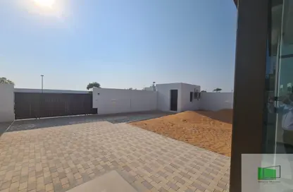 Villa - 5 Bedrooms - 6 Bathrooms for rent in Nad Al Dhabi - Al Jubail Island - Abu Dhabi