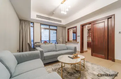 Living Room image for: Apartment - 1 Bedroom - 1 Bathroom for rent in Miska 3 - Miska - Old Town - Dubai, Image 1