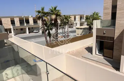 فيلا - 3 غرف نوم - 4 حمامات للايجار في سينسز - المنطقة 11 - مدينة الشيخ محمد بن راشد - دبي
