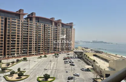 Apartment - 1 Bedroom - 2 Bathrooms for rent in Al Das - Shoreline Apartments - Palm Jumeirah - Dubai