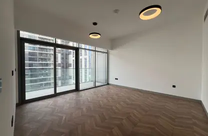 شقة - غرفة نوم - 2 حمامات للايجار في رويال ريجينسي - الخليج التجاري - دبي