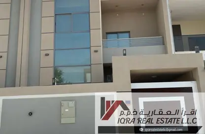 تاون هاوس - 7 غرف نوم - 8 حمامات للبيع في التله 2 - عجمان