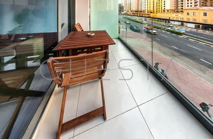 Apartment - Studio - 1 Bathroom for rent in LIV Residence - Dubai Marina - Dubai