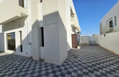 Villa - 5 Bedrooms - 7 Bathrooms for rent in Hoshi 1 - Hoshi - Al Badie - Sharjah