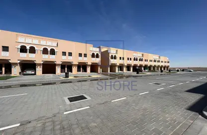 فيلا - 2 غرف نوم - 3 حمامات للايجار في المنطقة 8 - قرية هيدرا - أبوظبي