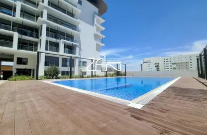 Villa - 3 Bedrooms - 4 Bathrooms for sale in Oasis 1 - Oasis Residences - Masdar City - Abu Dhabi