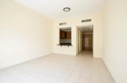 Apartment - Studio - 1 Bathroom for rent in Building 202 - Mogul Cluster - Discovery Gardens - Dubai