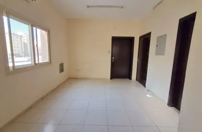 شقة - غرفة نوم - 2 حمامات للايجار في بناية البطينة 9 - البطينة - الشارقة