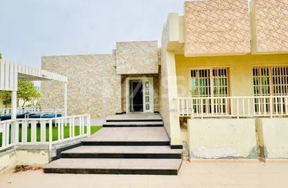 Villa - 2 Bedrooms - 3 Bathrooms for rent in Khuzam - Ras Al Khaimah