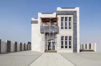 Villa - 5 Bedrooms - 6 Bathrooms for rent in Mushrif Park - Dubai