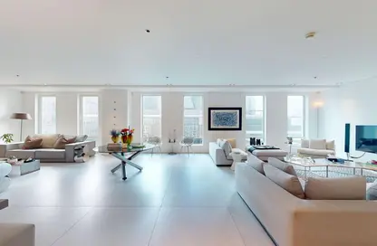 Apartment - 4 Bedrooms - 5 Bathrooms for sale in Limestone House - DIFC - Dubai