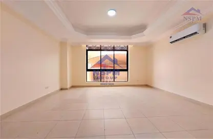 صورة لـ غرفة فارغة شقة - 1 حمام للايجار في شارع السعادة - المشرف - أبوظبي ، صورة رقم 1