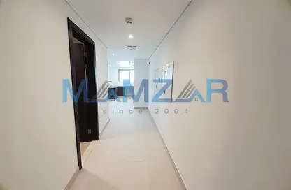 Hall / Corridor image for: Apartment - 1 Bedroom - 2 Bathrooms for rent in C2 Tower - City Of Lights - Al Reem Island - Abu Dhabi, Image 1