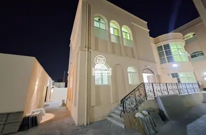 Apartment - 1 Bedroom - 1 Bathroom for rent in Shakhbout City - Abu Dhabi