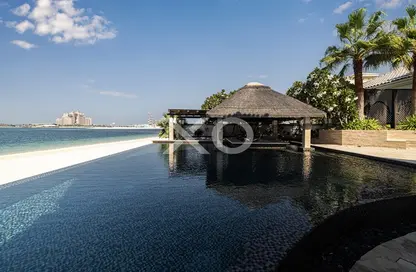 Villa - 5 Bedrooms - 6 Bathrooms for rent in Signature Villas Frond K - Signature Villas - Palm Jumeirah - Dubai