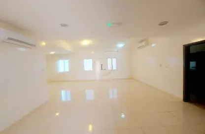 Villa - 4 Bedrooms - 6 Bathrooms for rent in Ain Al Faydah - Al Ain