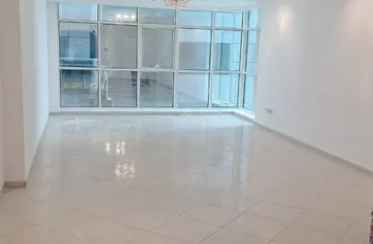 Apartment - 3 Bedrooms - 4 Bathrooms for sale in Al Khan Corniche - Al Khan - Sharjah