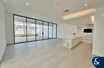 Villa - 4 Bedrooms - 5 Bathrooms for sale in District One Phase III - District One - Mohammed Bin Rashid City - Dubai