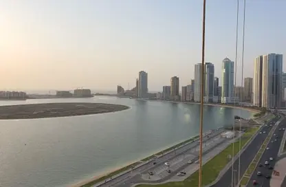 Apartment - 2 Bedrooms - 4 Bathrooms for rent in Al Khan Corniche - Al Khan - Sharjah