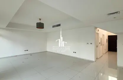 فيلا - 3 غرف نوم - 4 حمامات للايجار في سنتوري - داماك هيلز 2 - دبي فيلا - 3 غرف نوم - 4 حمامات للايجار في سنتوري - داماك هيلز 2 - دبي