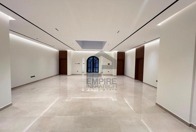 15704941 - Property Image 2