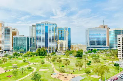 شقة - 3 غرف نوم - 4 حمامات للايجار في أبراج الجزيرة - شارع حمدان - أبوظبي