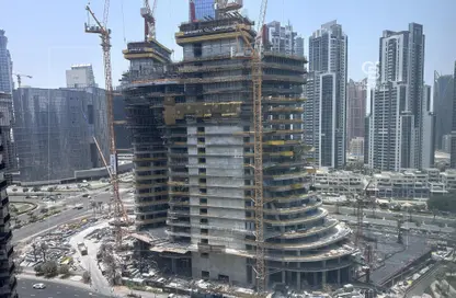 Office Space - Studio for sale in The Binary Tower - Business Bay - Dubai