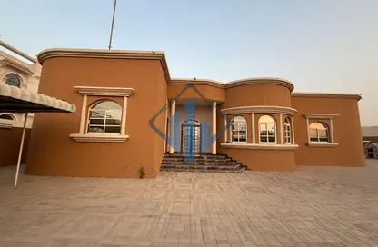 فيلا - 4 غرف نوم - 7 حمامات للبيع في سيح العريبي - رأس الخيمة