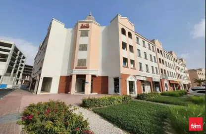 شقة - 1 حمام للبيع في X12 - طراز إنجليزي - المدينة العالمية - دبي