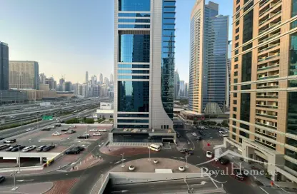 شقة - 1 حمام للايجار في جلوبال ليك فيو - (JLT) مجمع E - أبراج بحيرة الجميرا - دبي