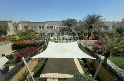 فيلا - 2 غرف نوم - 3 حمامات للبيع في الينابيع 5 - الينابيع - دبي