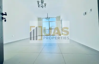 Apartment - 2 Bedrooms - 3 Bathrooms for rent in Al Jadaf Building - Al Jaddaf - Dubai
