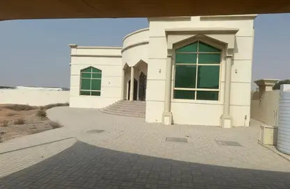 Villa - 2 Bedrooms - 2 Bathrooms for rent in Al Riffa - Ras Al Khaimah
