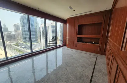 Office Space - Studio - 1 Bathroom for rent in Opal Tower - Business Bay - Dubai