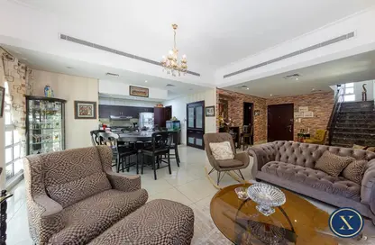 فيلا - 3 غرف نوم - 4 حمامات للبيع في فيلات الجاليري - قمم النصر - مدينة دبي الرياضية - دبي