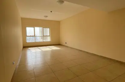 Apartment - 2 Bedrooms - 4 Bathrooms for rent in Asas Tower - Al Khan Lagoon - Al Khan - Sharjah
