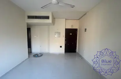 Apartment - 1 Bedroom - 1 Bathroom for rent in Suroor 511 - Muwaileh - Sharjah