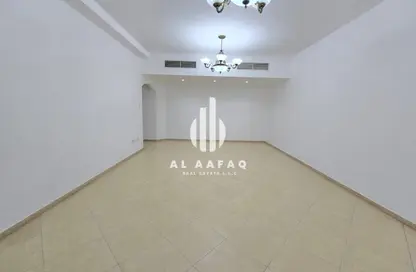 شقة - 2 غرف نوم - 4 حمامات للايجار في المجاز 3 - المجاز - الشارقة