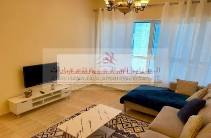 شقة - غرفة نوم - 2 حمامات للايجار في برج منازل 5 - شارع التعاون - التعاون - الشارقة
