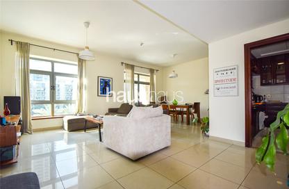 Apartment - 2 Bedrooms - 2 Bathrooms for sale in Arno A - Arno - The Views - Dubai